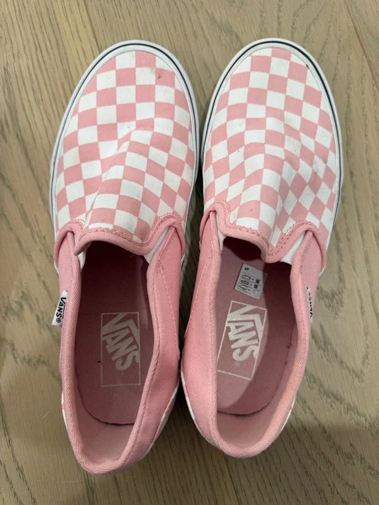 Pink checkered vans - Picture 1 of 4